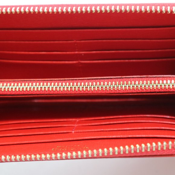 Escada Leather Zip Clutch Logo Wallet in Cherry Red - Picture 8 of 13